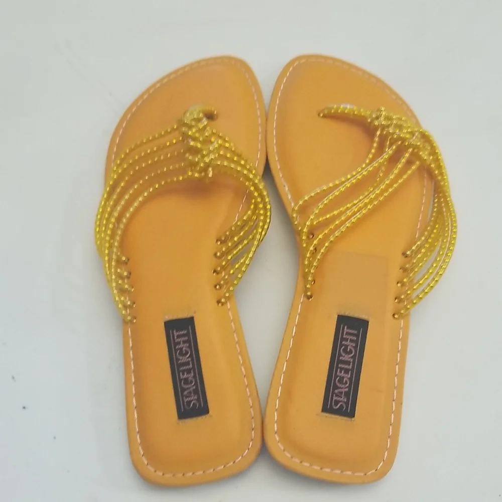 Sandals - Picture 1 of 4